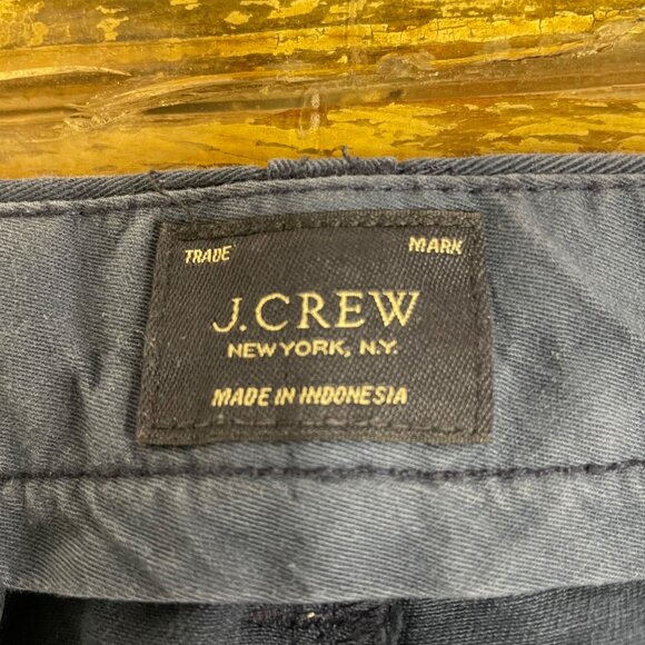 J. Crew 10.5" Short Garment Dyed Cotton Chino Sz 36 Preppy - Picture 8 of 9